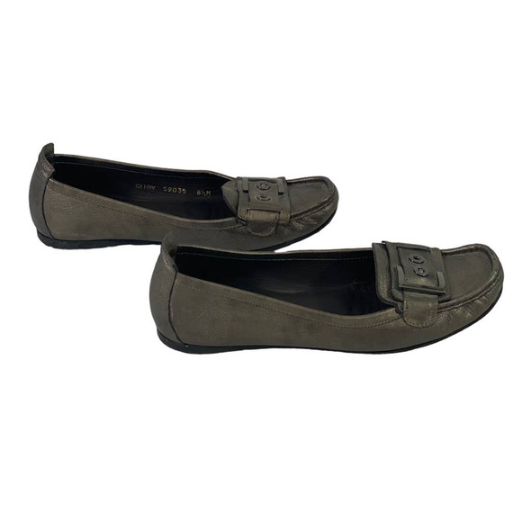 Stuart Weitzman Zwick Moccasin Loafer Flat Shoes Pewter Gray Shimmer Buckle 8.5M - Picture 7 of 11